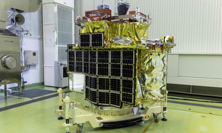 The “Smart Lander for Investigating Moon” (Slim) at the satellite assembly building in Kagoshima.