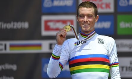 Rohan Dennis wins gold at the 2018 UCI Road World Championships