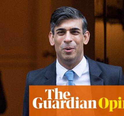 "The editorial in The Guardian believes that Rishi Sunak is not committed to meeting green targets."
