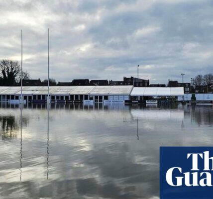 The Nottingham Rugby Club, which is currently facing flooding, has initiated a plea to raise funds in order to continue operating.