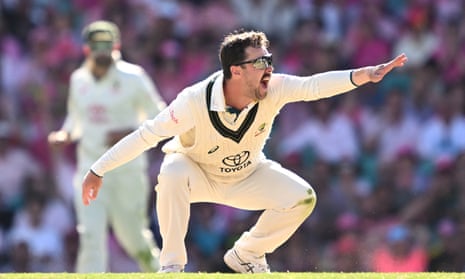 The third day of the third Test match between Australia and Pakistan was reported live as it unfolded.
