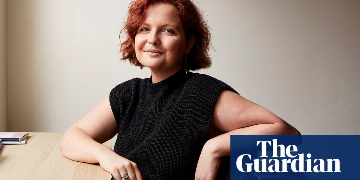 Green Dot by Madeleine Gray review – witty tale of obsessive love