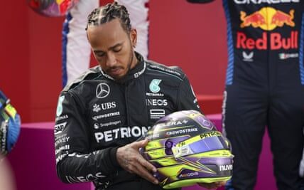 Lewis Hamilton is determined to start a new chapter in his Formula 1 career by joining Ferrari.