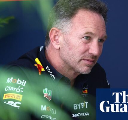 Christian Horner alleges that Formula 1 officials and journalists are taking advantage of the controversy surrounding Red Bull.