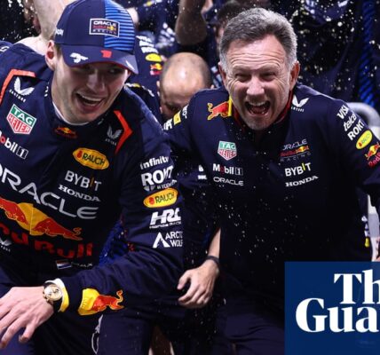Horner to meet with Max Verstappen's manager in an effort to alleviate tensions at Red Bull racing team.