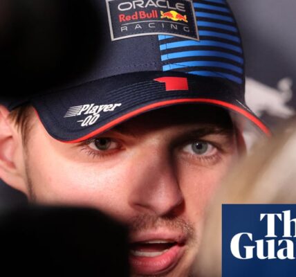 Max Verstappen supports his father Jos after he was criticized by Red Bull chief Horner.