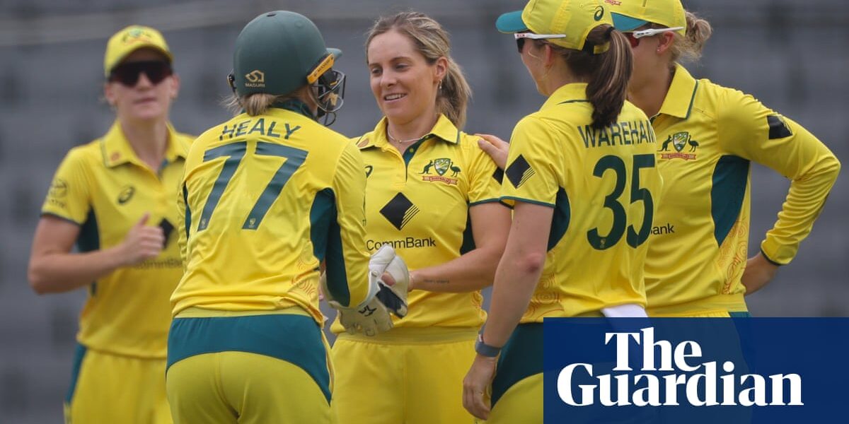 Sophie Molineux's successful return to ODI leads Australia to a victory over Bangladesh.