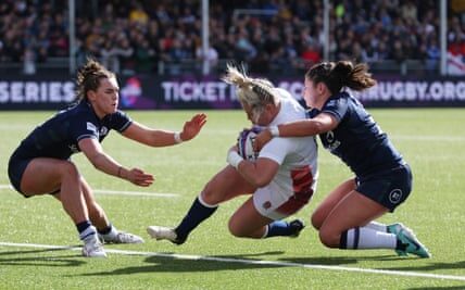 England sweep Scotland aside in Six Nations despite Amy Cokayne red card