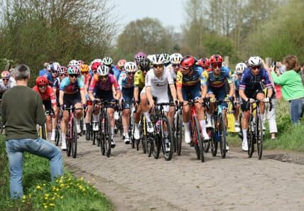 Lotte Kopecky rules the cobbles and velodrome in Paris-Roubaix Femmes