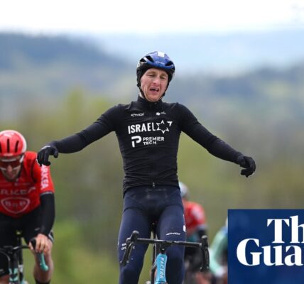 Stephen Williams becomes first male British winner of La Flèche Wallonne
