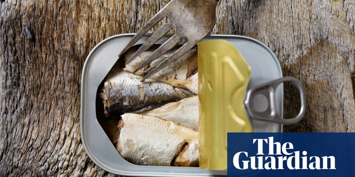 Swapping red meat for herring, sardines and anchovies could save 750,000 lives, study suggests