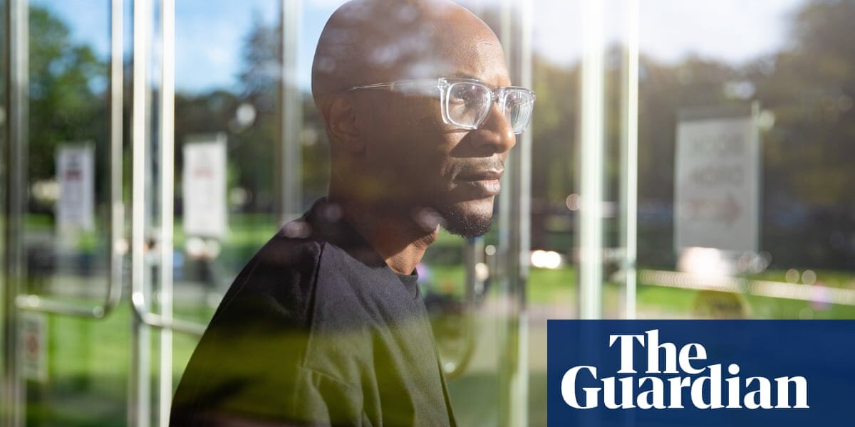 Tremor by Teju Cole audiobook review – colonialism’s long shadow