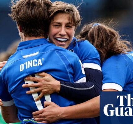 Vecchini scores two tries as Italy hold off Ireland for Women’s Six Nations win