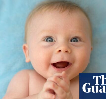 Babbling babies may be warming up for speech, say scientists