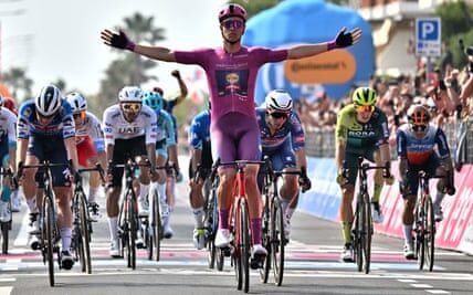 Giro d’Italia 2024: Milan delights home crowd to take stage 11 in sprint finish