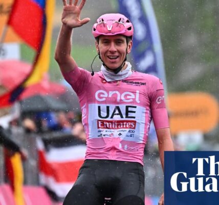 Giro d’Italia 2024: Pogacar underlines dominance on end of chaotic day