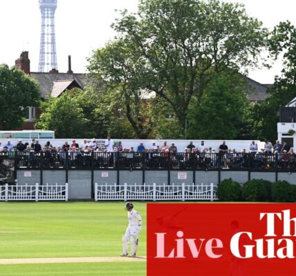 Lancashire v Durham, Surrey v Worcestershire: county cricket – as it happened