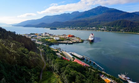 Alaska limits cruise ship passengers in capital city after 1.6m visitors last year