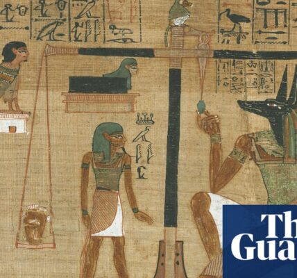 Egyptian scribes suffered work-related injuries, study says