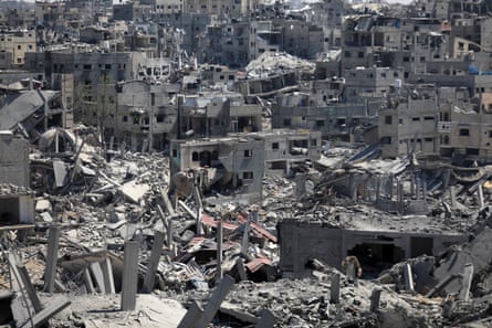 Revealed: the carbon cost of rebuilding Gaza after months of Israeli bombing