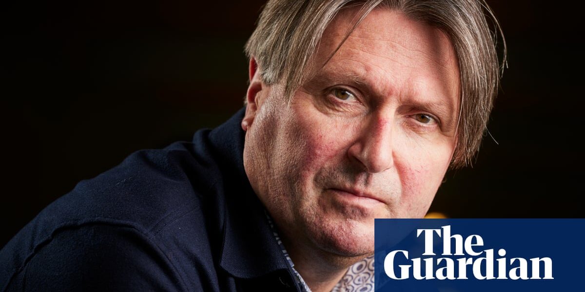 Simon Armitage: Poets can fight climate crisis by making us spellbound by nature