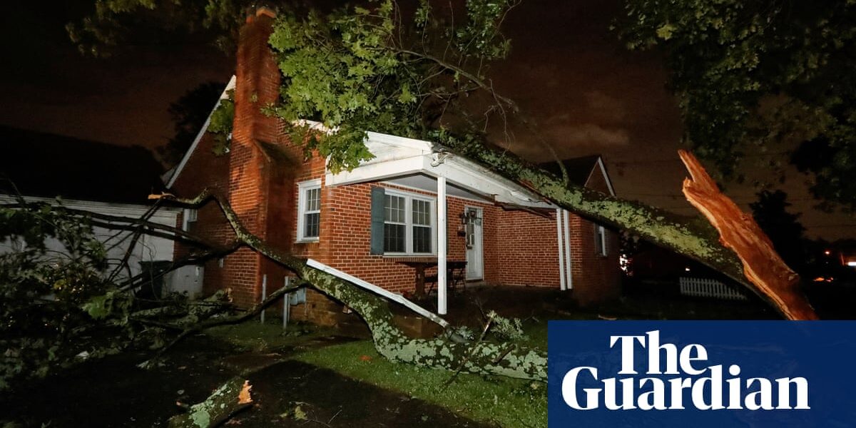 Tornadoes strike Detroit and east coast as heatwave blankets US south-west