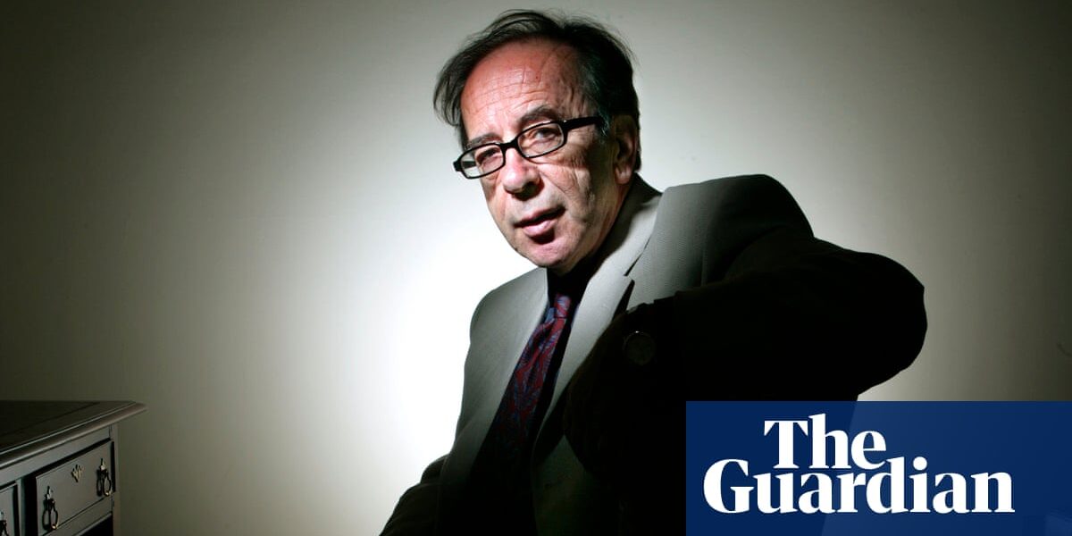 Ismail Kadare, giant of Albanian literature, dies aged 88